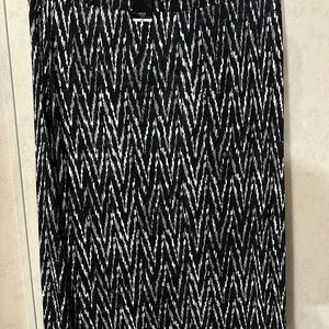 a.n.a Black and White Chevron Skirt